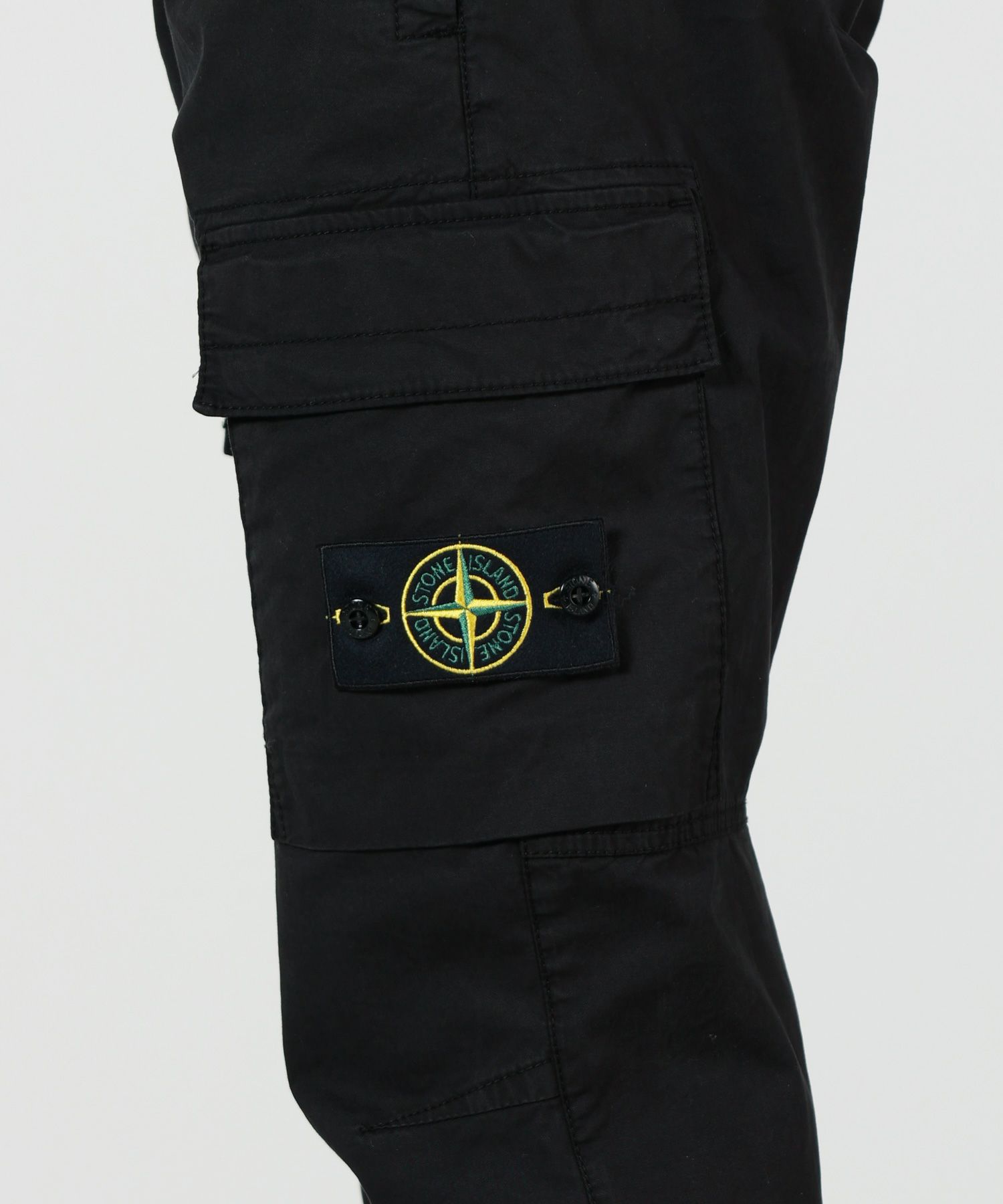 STONE ISLAND(ストーンアイランド)】 コットンギャバジンカーゴパンツ 