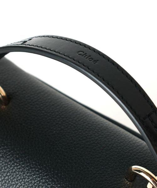 Chloé グレイン＆ソフトレザー製Tessミニデイバッグ | Chloé JP