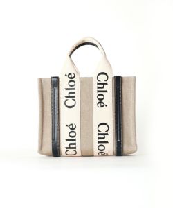 Chloe(クロエ)】 リネン製WOODYスモールトートバッグ｜PARIGOT