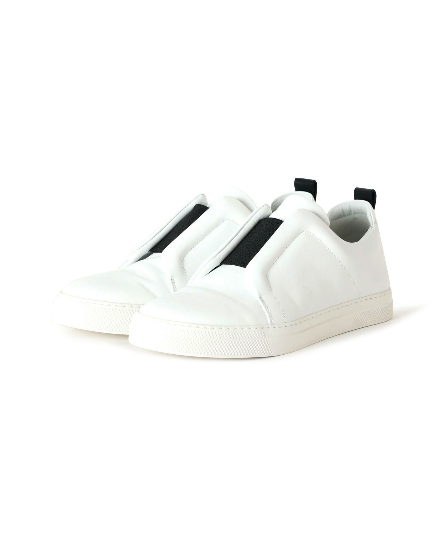 WHITE BLACKclsq