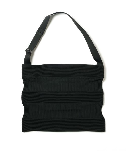 CFCL(シーエフシーエル)】 STRATA SHOULDER BAG｜PARIGOT ONLINE（パリゴオンライン）