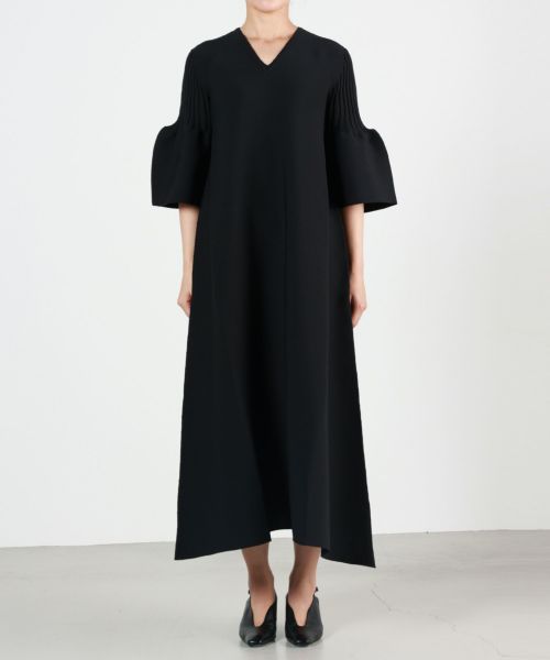 CFCL(シーエフシーエル)】 POTTERY SHORT BELL SLEEVE FLARE