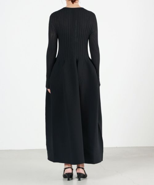 CFCL(シーエフシーエル)】 POTTERY LONG SLEEVE DRESS｜PARIGOT
