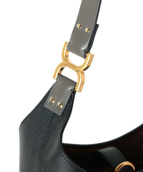 Chloe グレインレザー製MARCIEスモールホーボーバッグ Chloé グレインレザー製Marcieスモールホーボーバッグ の茶色