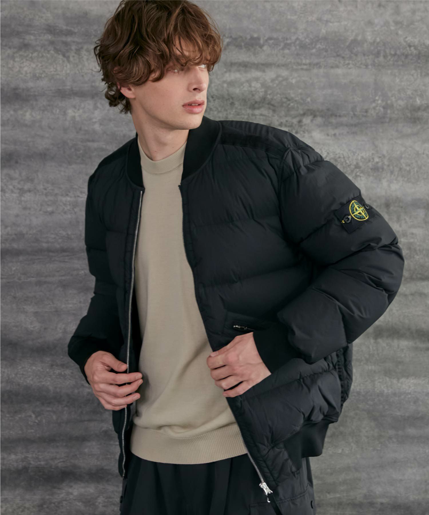 STONE ISLAND(ストーンアイランド)】SEAMLESS TUNNEL NYLON DOWN-TC 