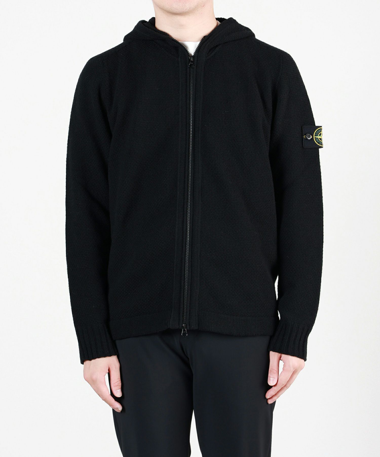 STONE ISLAND(ストーンアイランド)】 KNITWEAR フルジップニット 