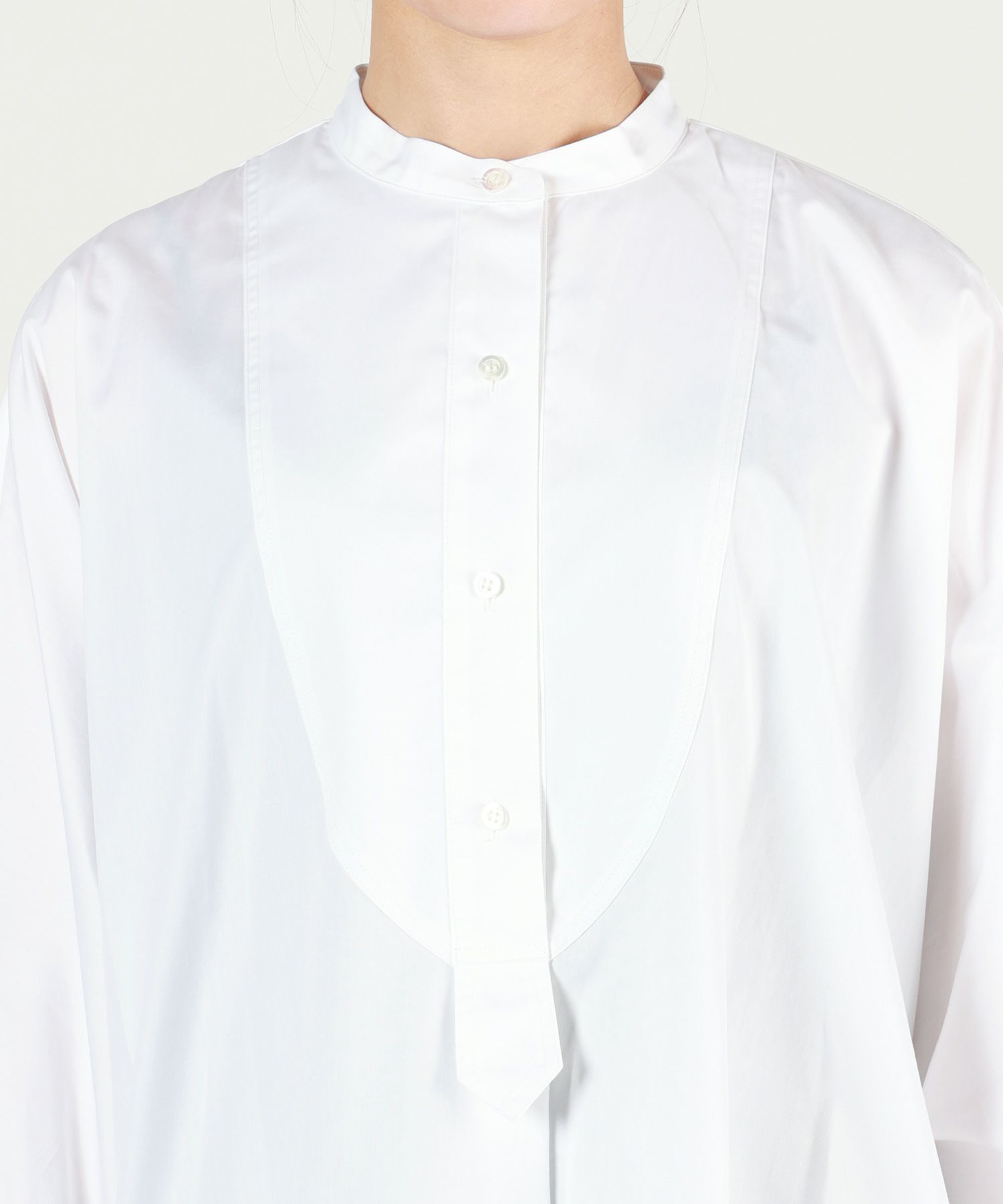 SACRA(サクラ)】 SUPERIOR COTTON POPLIN SHIRT｜PARIGOT ONLINE  