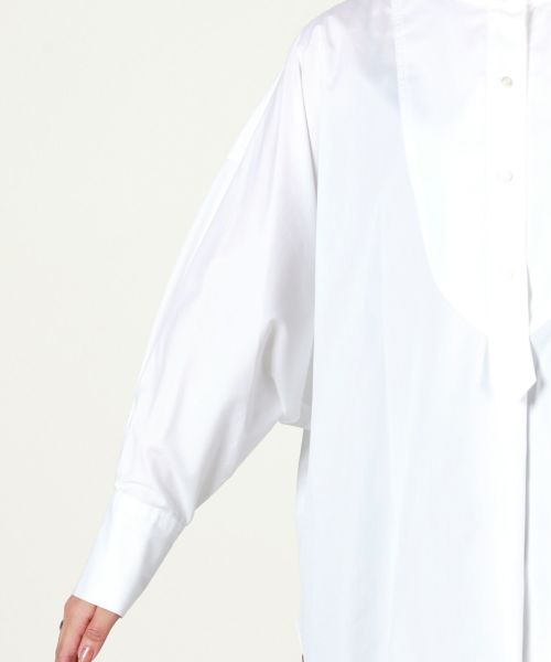 SACRA(サクラ)】 SUPERIOR COTTON POPLIN SHIRT｜PARIGOT ONLINE