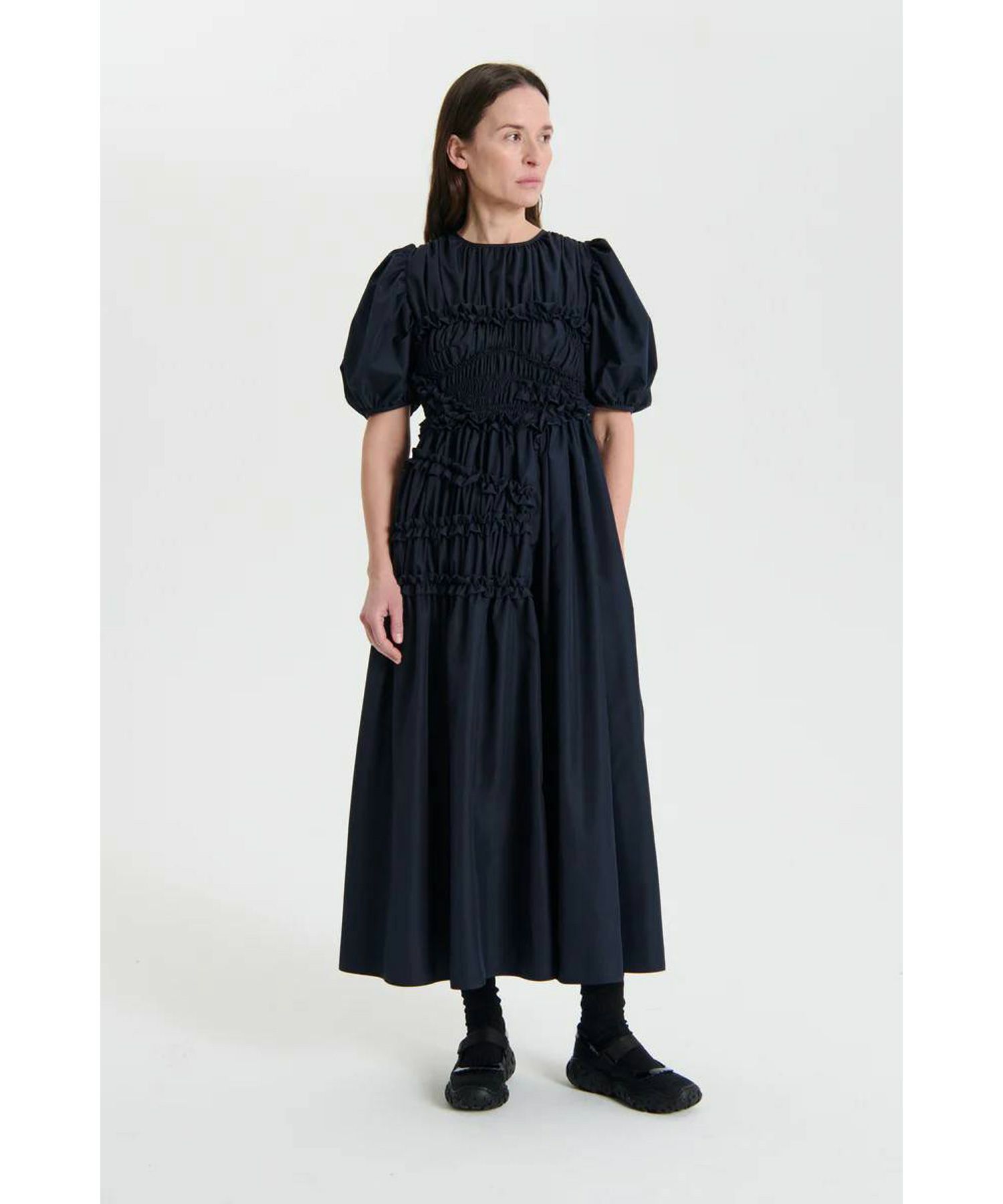 セシリーバンセン（CECILIE BAHNSEN）2024-25秋冬コレクション 