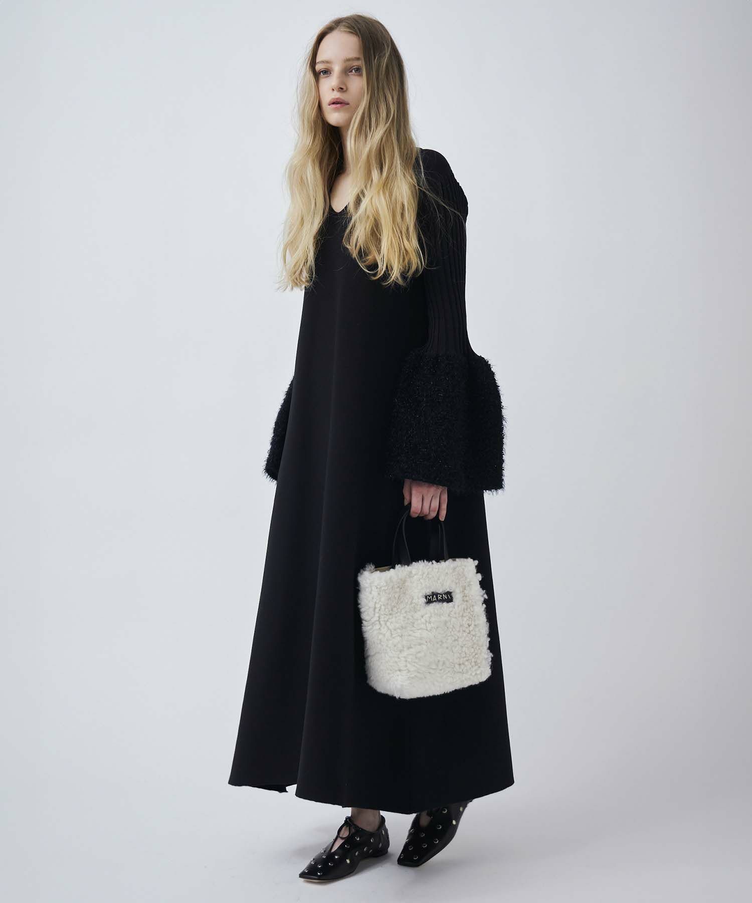 CFCL(シーエフシーエル)】 POTTERY REEF LUXE BELL SLEEVE FLARE DR 
