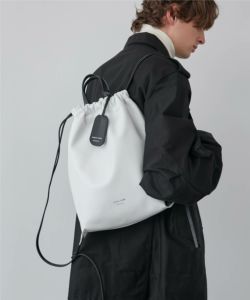 HYKE(ハイク)】 LEATHER KNAPSACK｜PARIGOT ONLINE（パリゴオンライン）