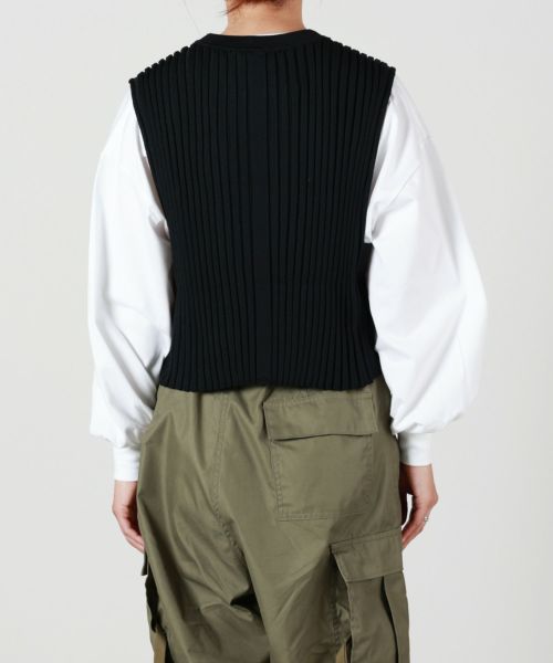 HYKE(ハイク)】 WIDE RIBBED CROPPED VEST｜PARIGOT ONLINE（パリゴオンライン）