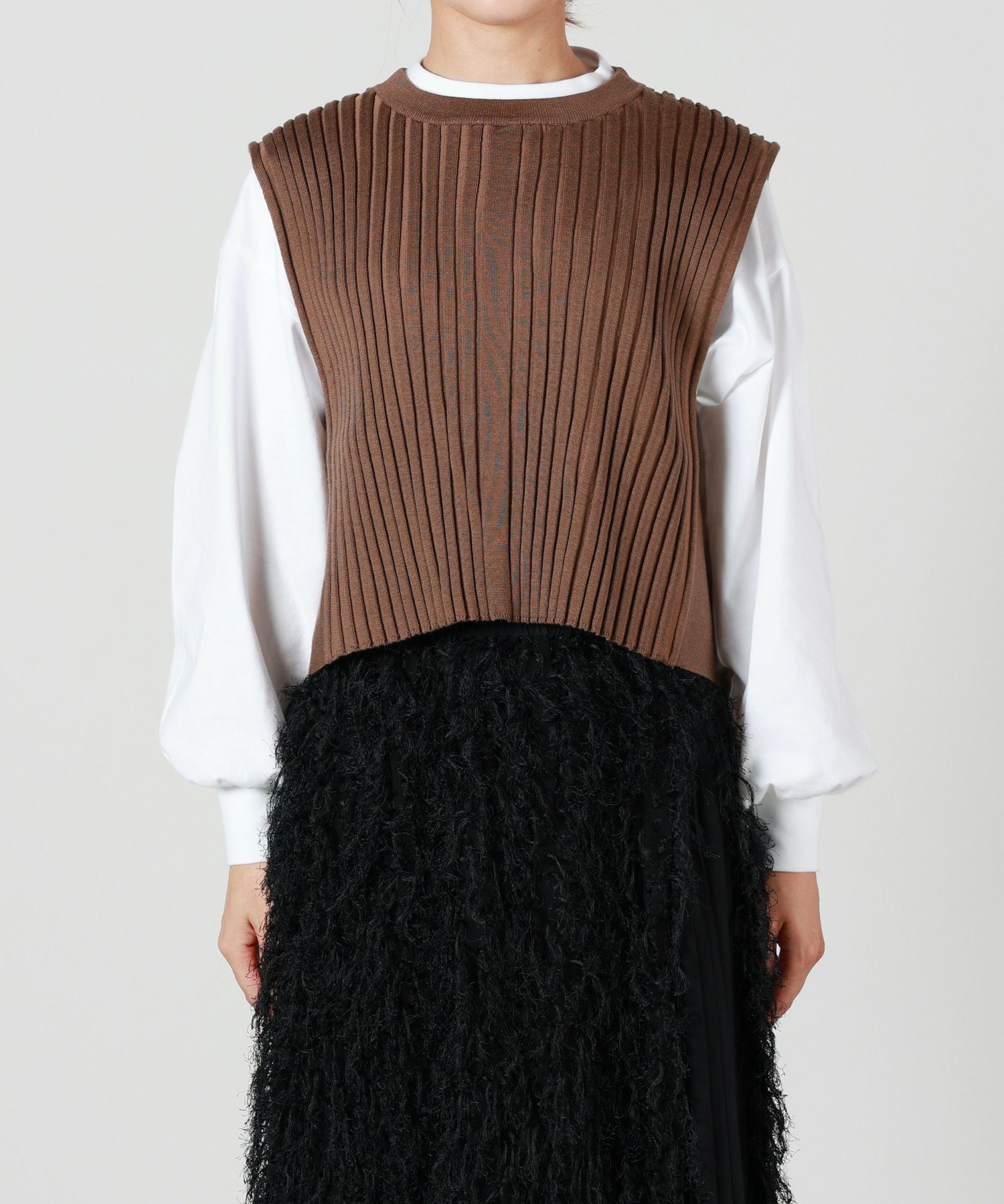 HYKEWIDE RIBBED CROPPED VESTハイクベスト