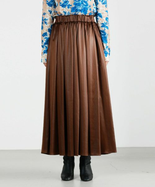 08sircus(08サーカス)】 Glossy satin wide gather skirt｜PARIGOT ONLINE（パリゴオンライン）