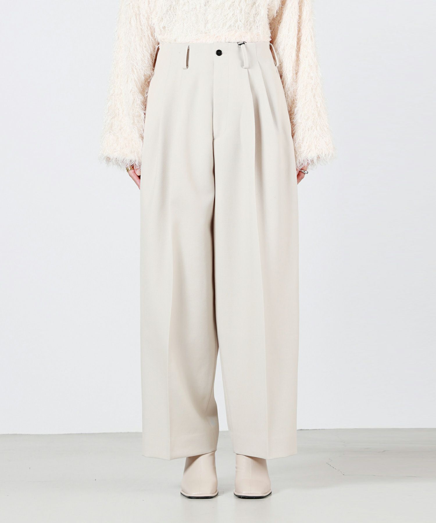 08sircus(08サーカス)】 Dry wool twill wide tuck pants ｜PARIGOT