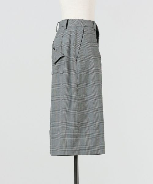 【着用1回のみ】ENFOLD ROLL-UP HALF TROUSERS ENFOLD(エンフォルド)】 ROLL-UP HALF TROUSERS｜PARIGOT ONLINE