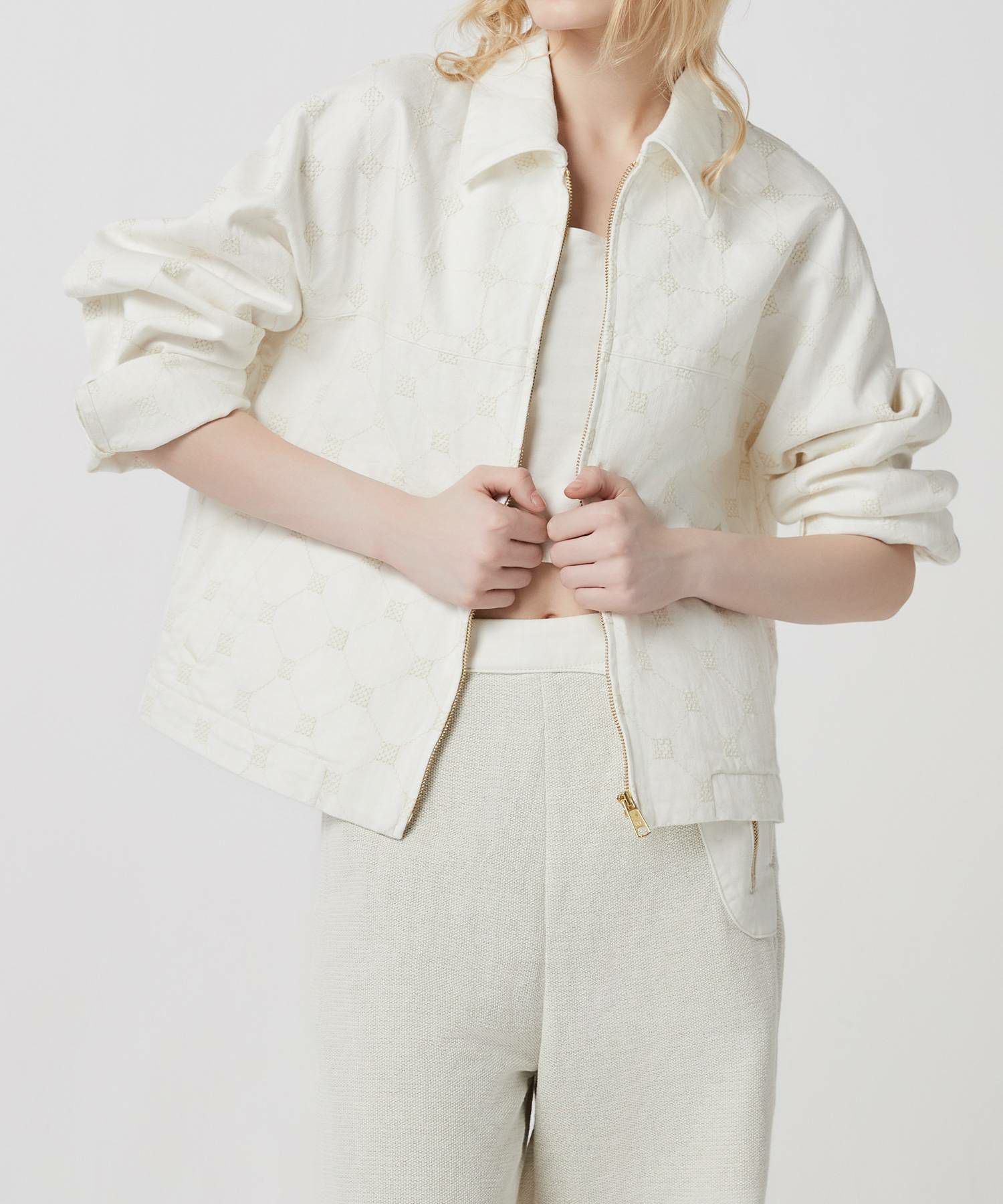 IVORY