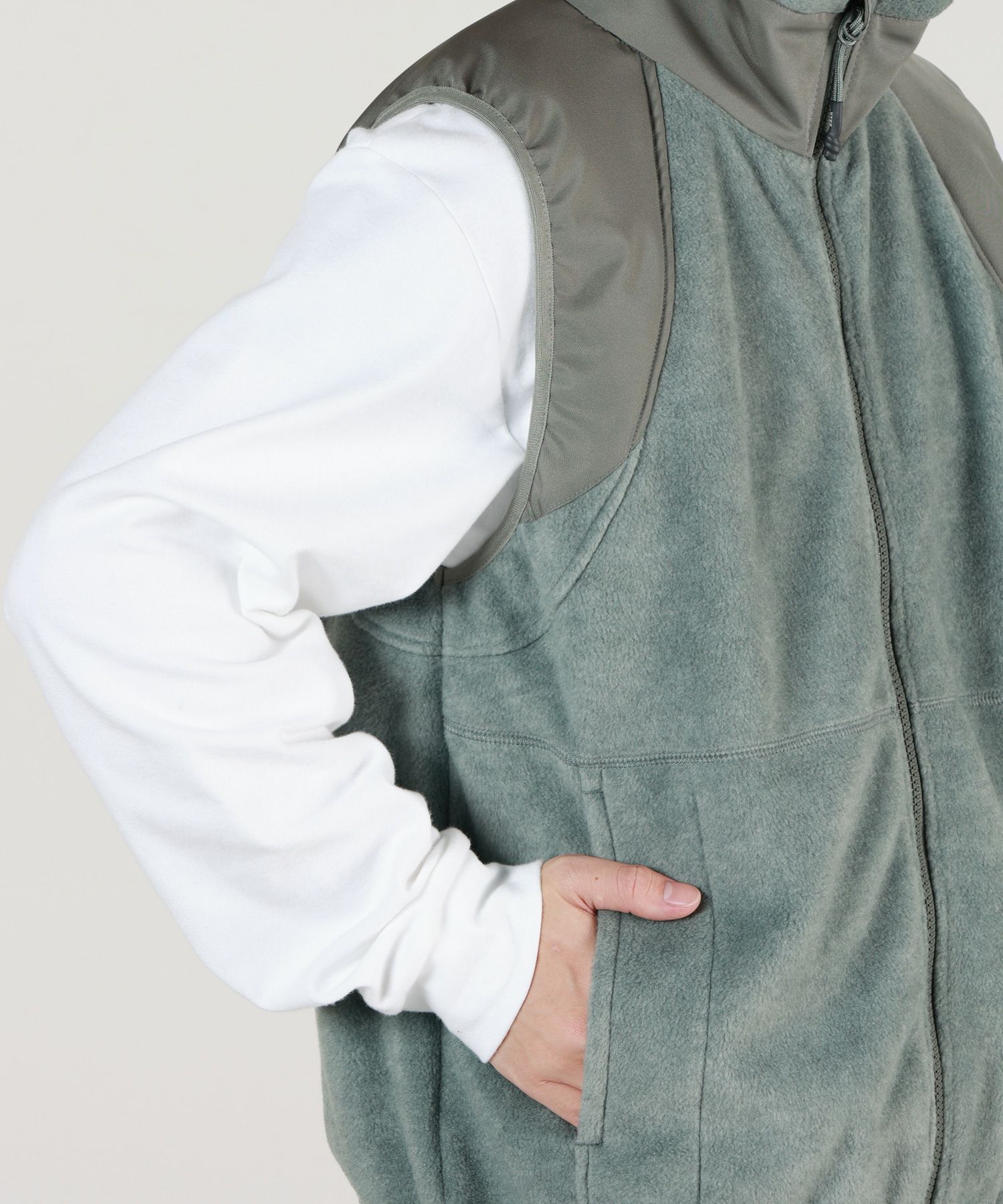 HYKE(ハイク)】 ≪Genderless≫FLEECE VEST｜PARIGOT ONLINE（パリゴ