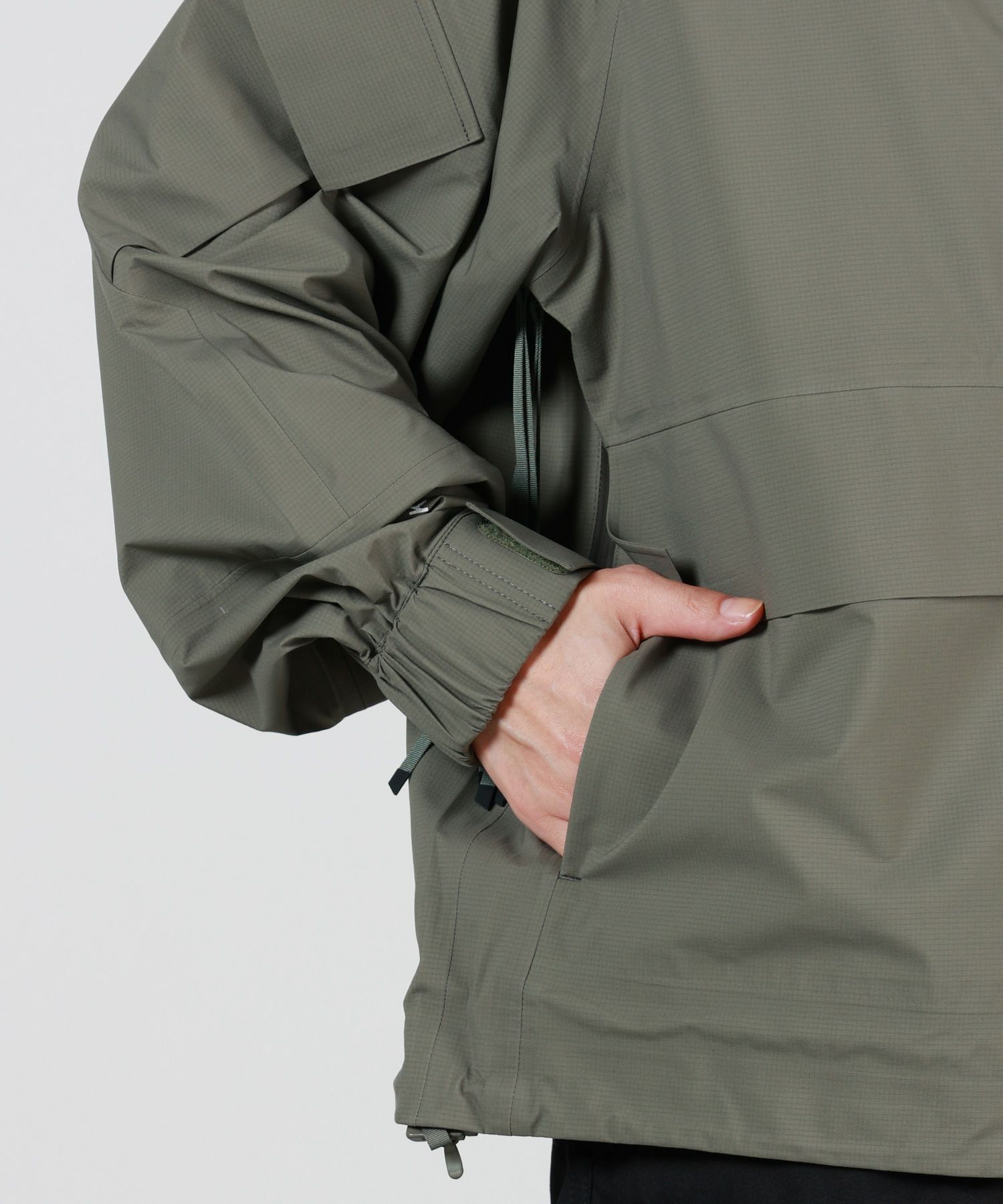 HYKE(ハイク)】 ≪Genderless≫PERTEX SHELL JACKET｜PARIGOT ONLINE 