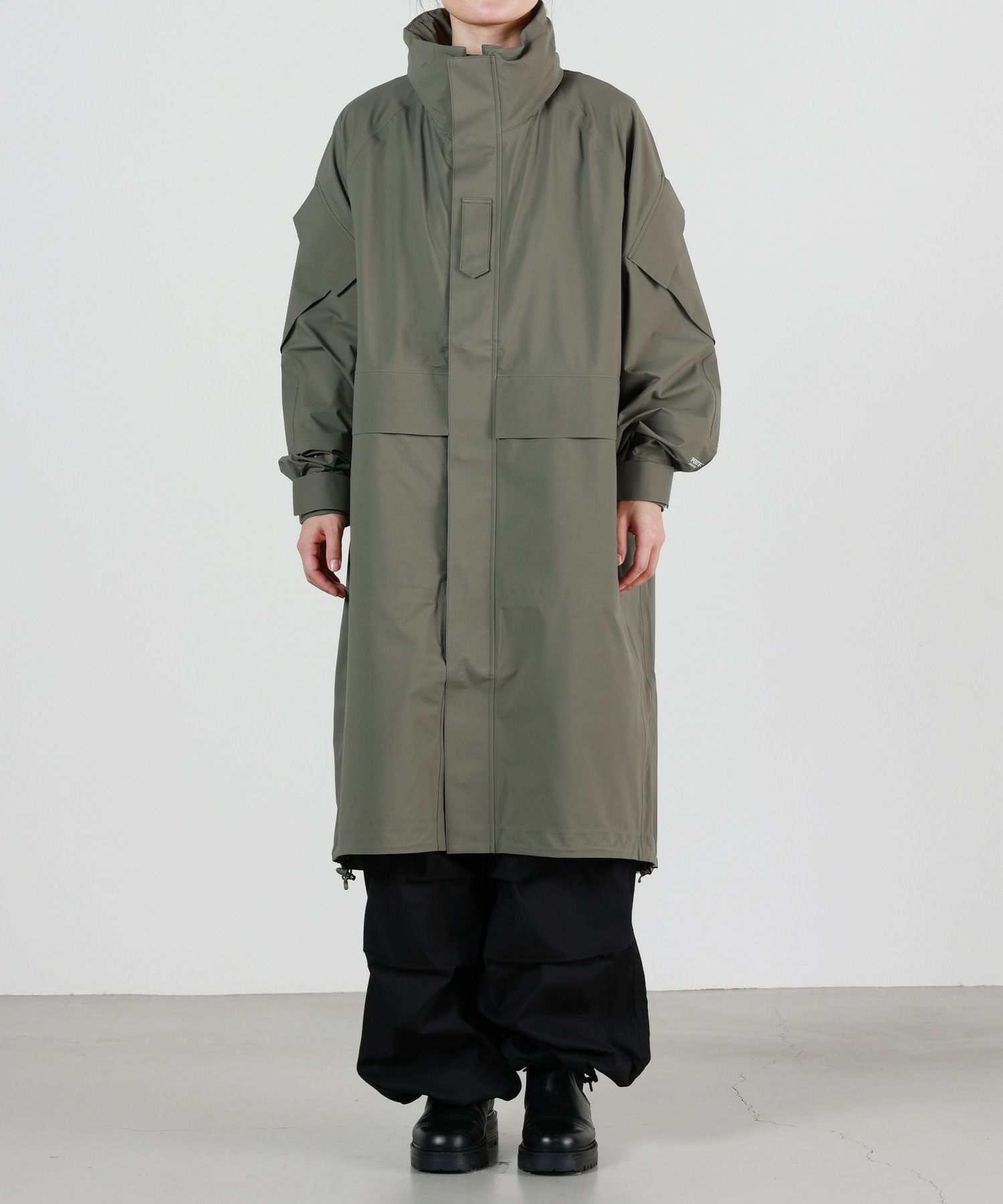 HYKE(ハイク)】 ≪Genderless≫PERTEX SHELL COAT｜PARIGOT ONLINE 