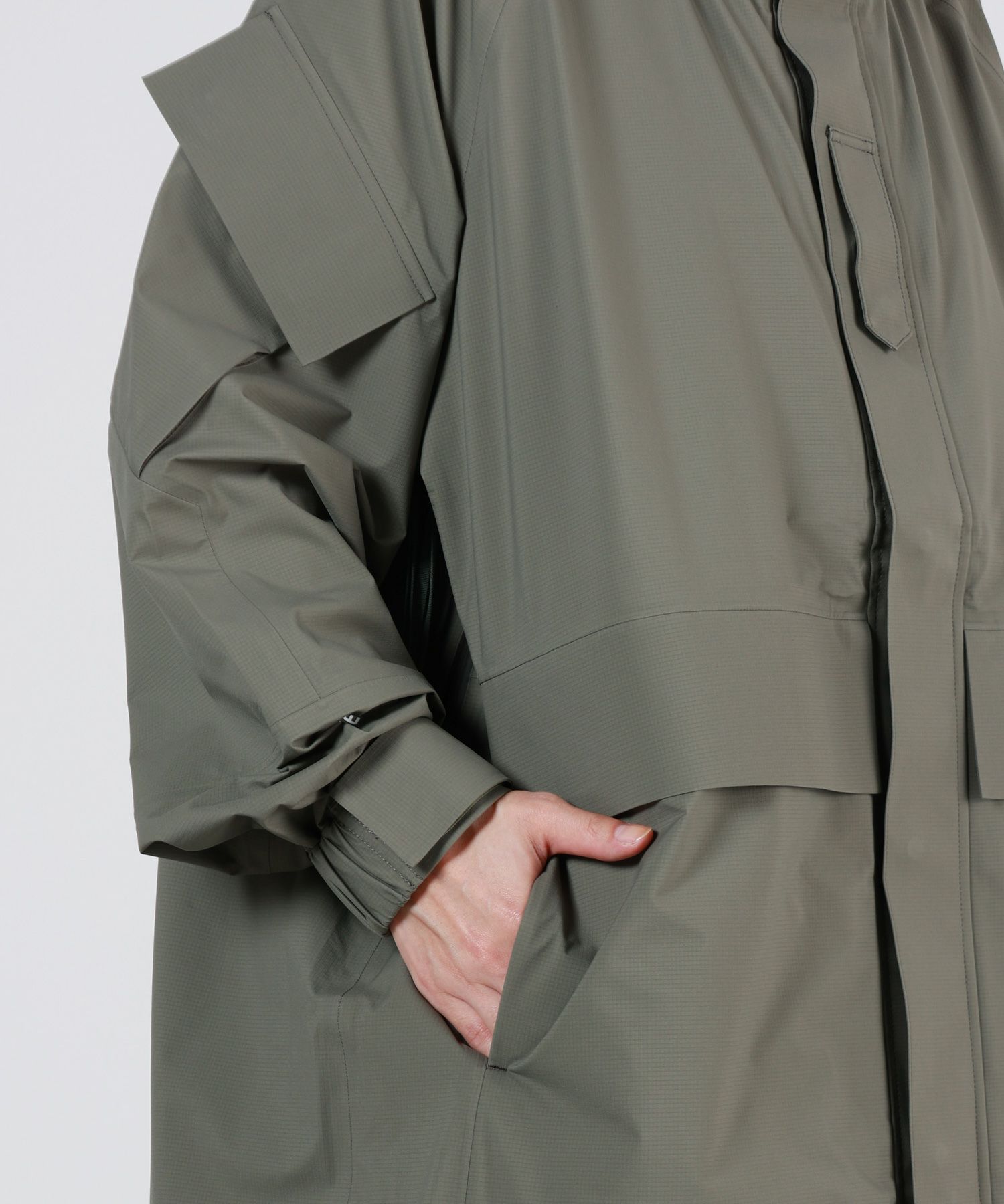 HYKE(ハイク)】 ≪Genderless≫PERTEX SHELL COAT｜PARIGOT ONLINE 