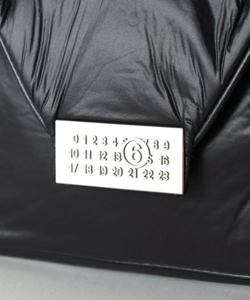 ☆人気☆ 【MAISON MARGIELA】☆ナンバリングクロスバッ.グ☆ ☆人気☆ 【MAISON MARGIELA】☆ナンバリングクロスバッ.グ