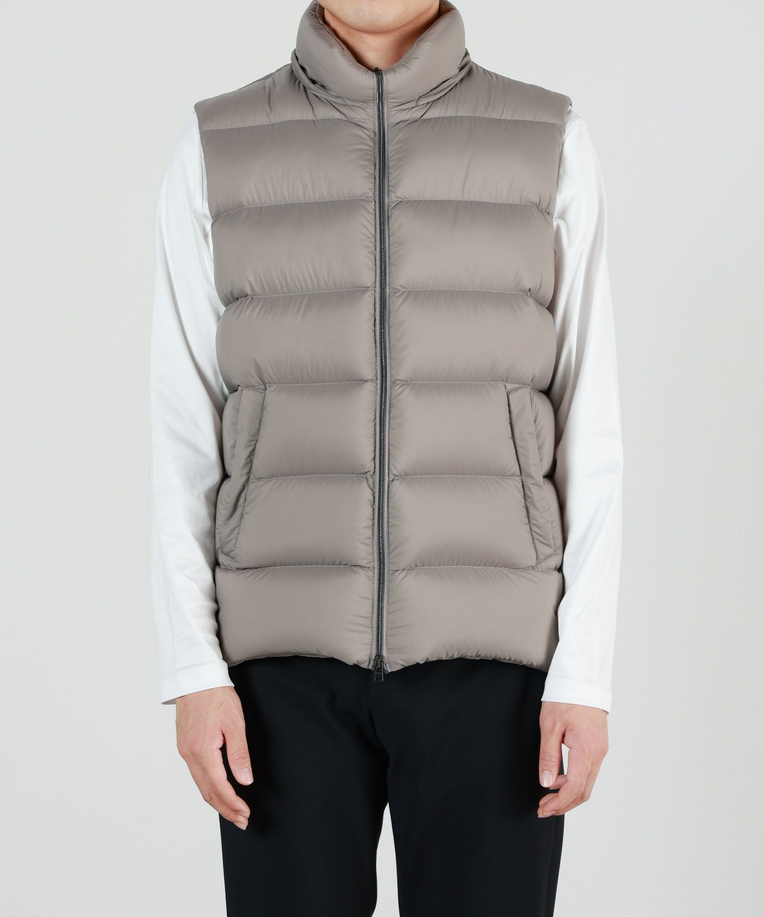 HERNO(ヘルノ)】 VEST｜PARIGOT ONLINE（パリゴオンライン）