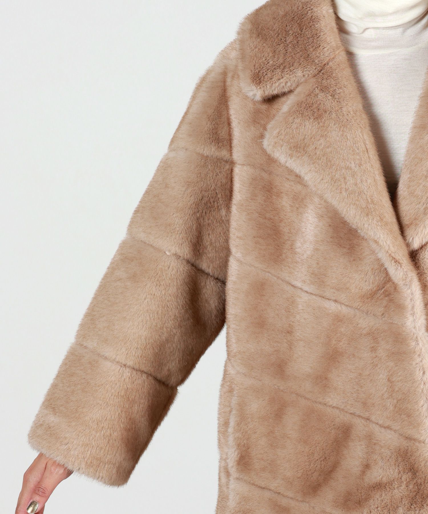 Lou Andrea(ルーアンドレア)】 ファーコート｜PARIGOT ONLINE（パリゴ