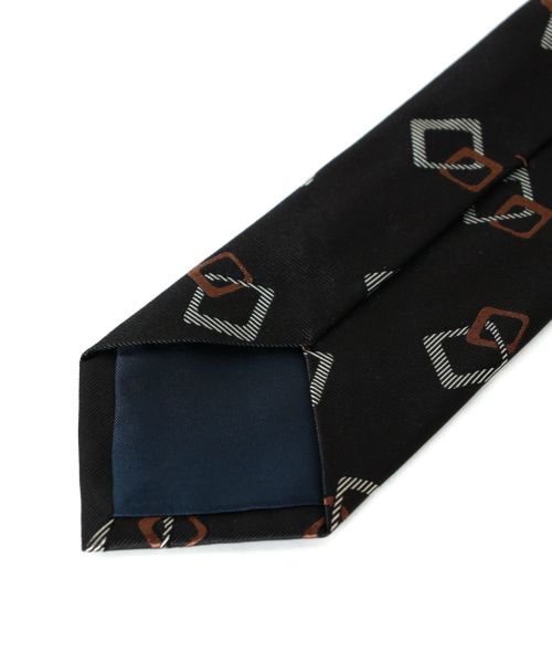 Holiday&Brown ホリデー&ブラウンシルクウール　ソリッドタイ Holiday & Brown Fall/Winter Ties are Hot! How to Style a Wool Tie