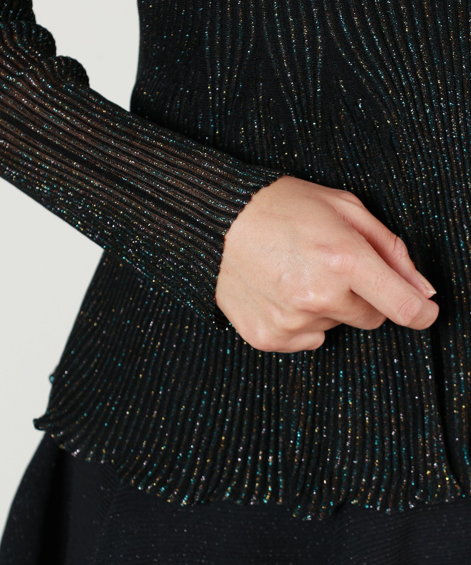 CFCL(シーエフシーエル)】 HYPHA LUCENT GLITTER LONG SLEEVE FLARE 