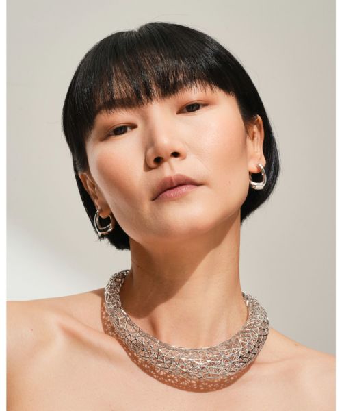 TOM WOOD トムウッド Twist Hoops ツイストピアス イヤリング TOM WOOD(トムウッド)】 Twist Hoops Gold ピアス｜PARIGOT