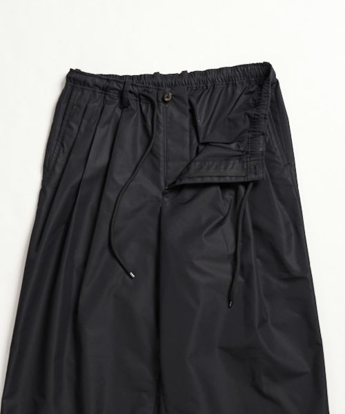 MARKAWARE(マーカウェア)】 TRIPLE PLEATED EASY TROUSERS -120