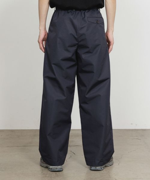 パンツ MARKAWARE / TRIPLE PLEATED EASY TROUSERS markaware スラックス TRIPLE PLEATED EASY TROUSERS メンズ