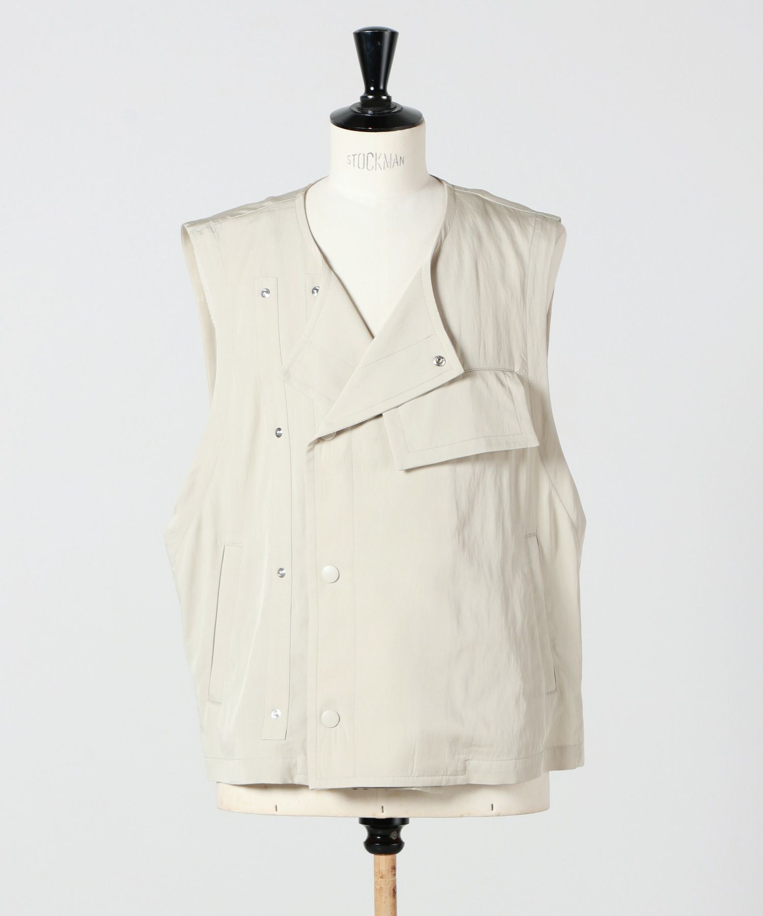 UJOH(ウジョー)】 Double Front Vest｜PARIGOT ONLINE（パリゴオンライン）