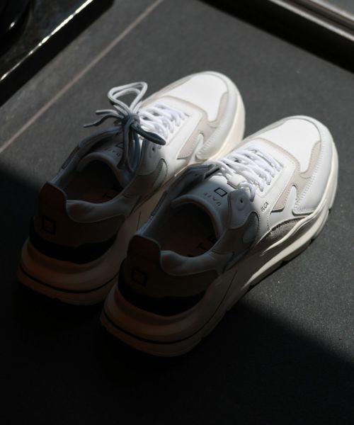 D.A.T.E.(デイト)】 PARIGOT別注 FUGA限定カラー“WHITE-GRAY”(35