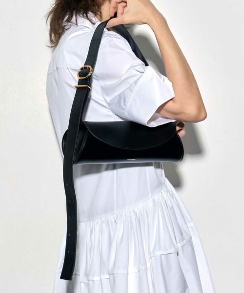 【心地よい質感】Jil Sander カノーロ スモールショルダーバッグ ジルサンダー「カンノーロ」のスモールを徹底レビュー！【購入者