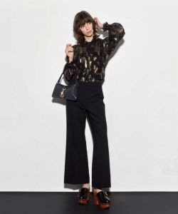 Chloe(クロエ)】 ウールクレープ製クロップドブーツカットパンツ