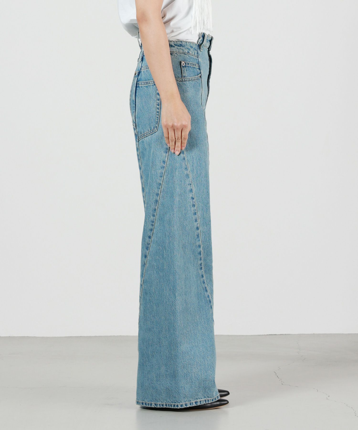 Maison Margiela(メゾンマルジェラ)】 カットアウトウエストジーンズ  