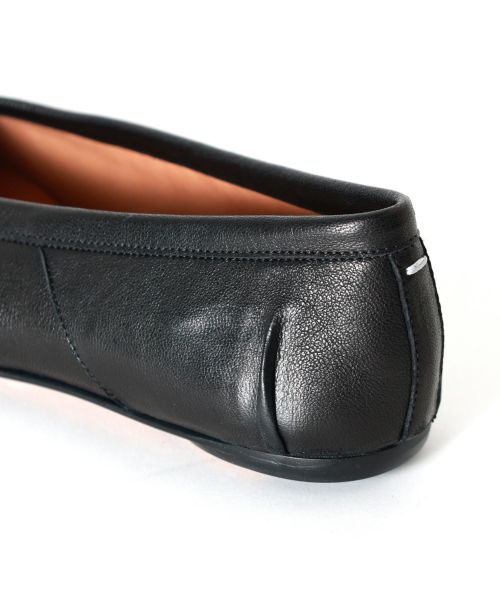 Maison Margiela(メゾンマルジェラ)】 タビ ニュー バレエシューズ