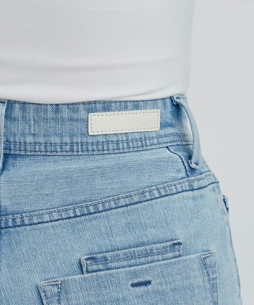 試着のみ✨YANUK ワイドフレアデニムパンツ 23 OAB レディース