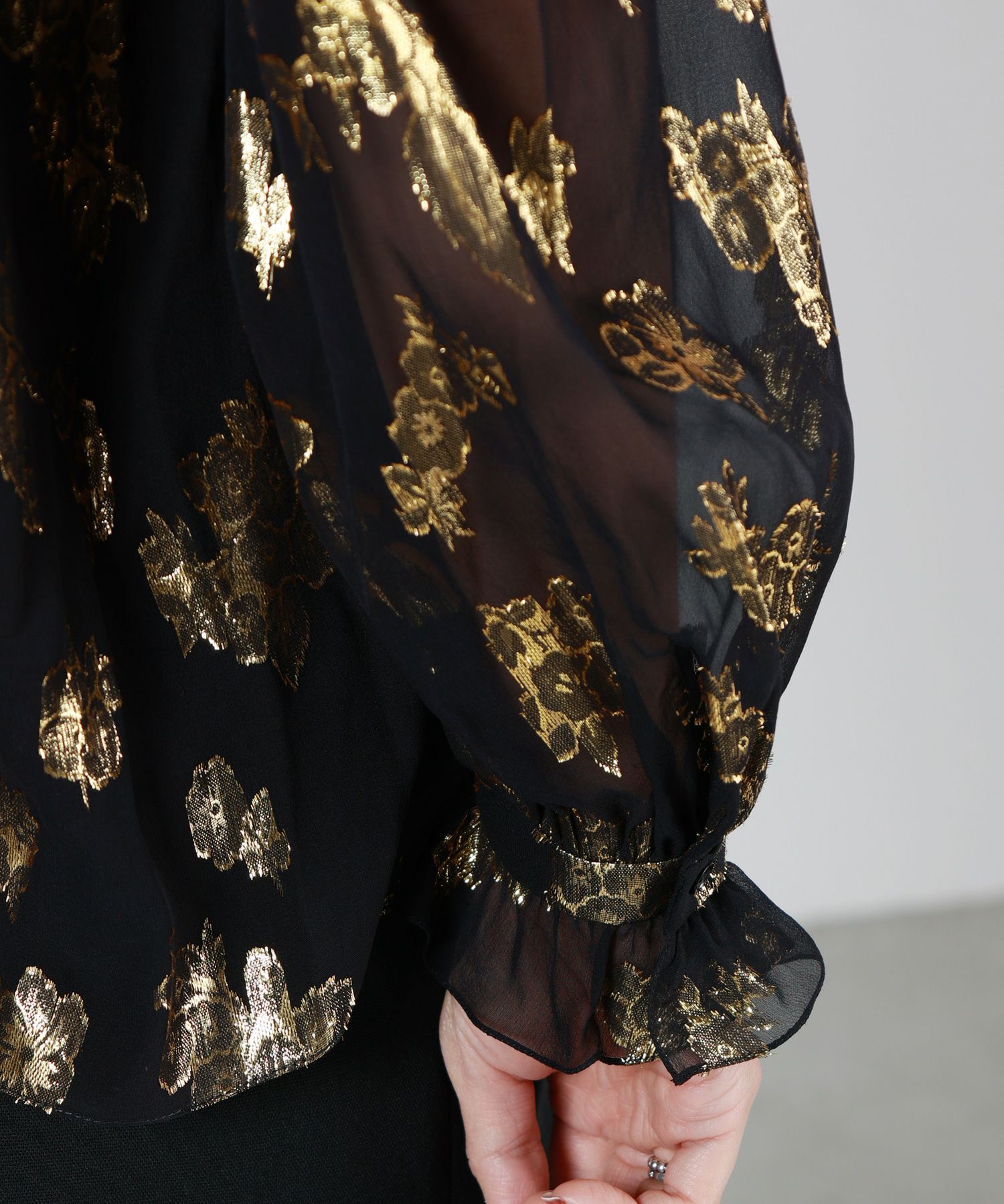 Chloe(クロエ)】 シルクジャカード&ルレックス製ギャザー ブラウス