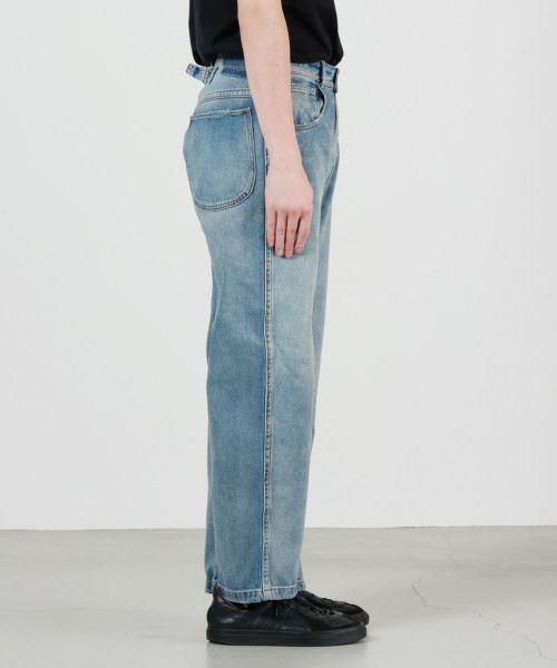 Maison Margiela(メゾンマルジェラ)】 ディストレストジーンズ
