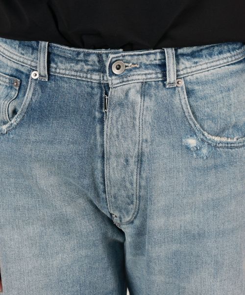 Maison Margiela(メゾンマルジェラ)】 ディストレストジーンズ Maison Margiela(メゾンマルジェラ)】 ディストレストジーンズ