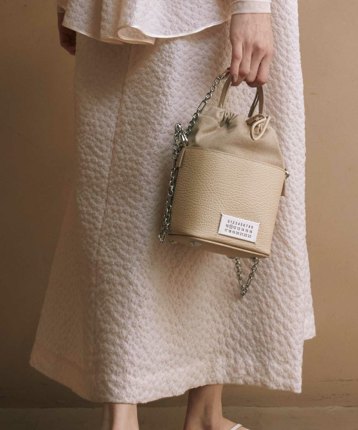 Maison Margiela(メゾンマルジェラ)】 5AC バケットバッグ スモール  