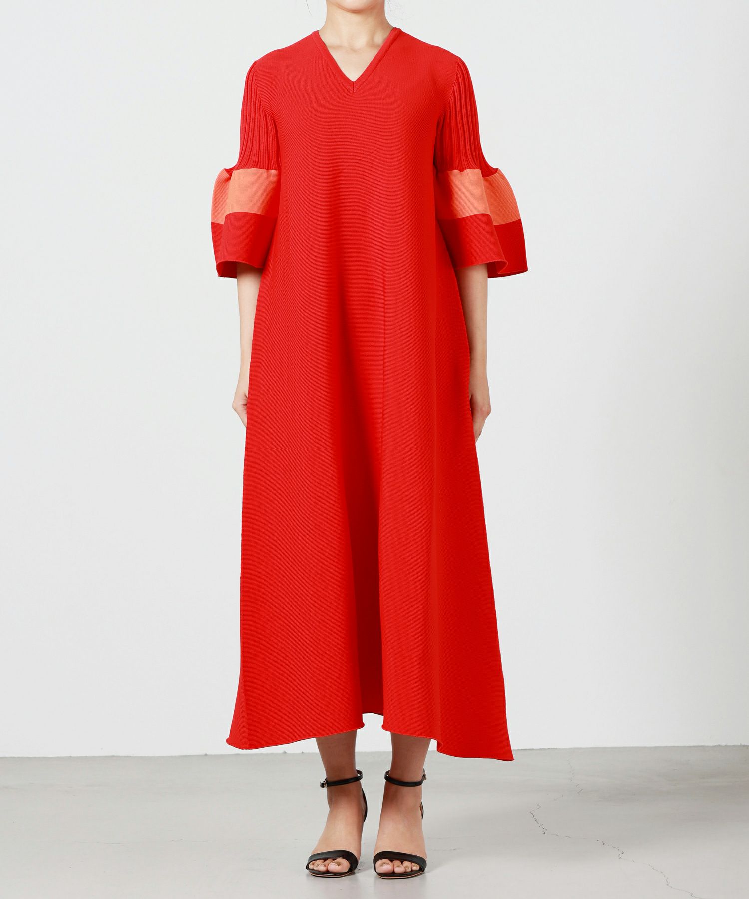 CFCL(シーエフシーエル)】 POTTERY SHORT BELL SLEEVE FLARE DRESS  