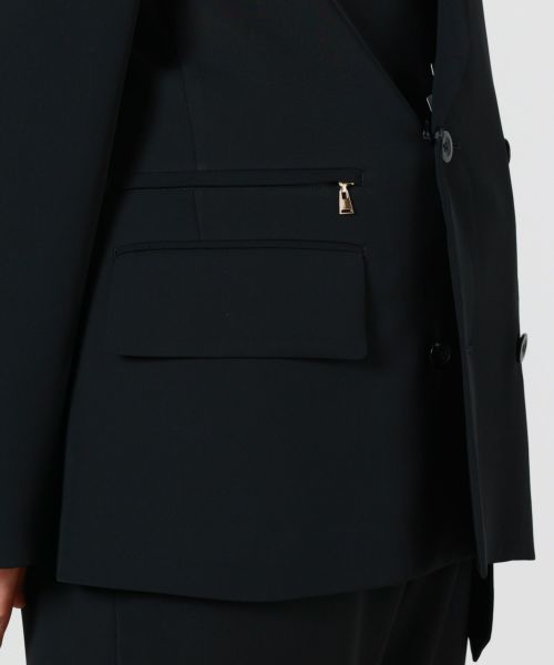 CULLNI(クルニ)】 Dry Double Satin Zip Pocket Tailored Jacket