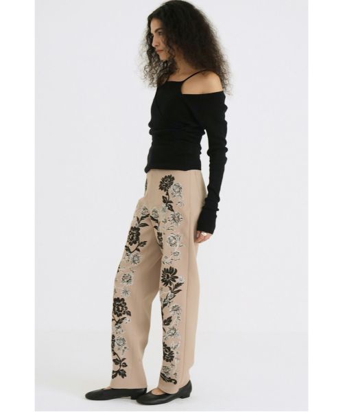 CLANE(クラネ)】 FLOWER EMBROIDERY PANTS|PARIGOT ONLINE CLANE(クラネ)】 FLOWER EMBROIDERY PANTS|PARIGOT ONLINE
