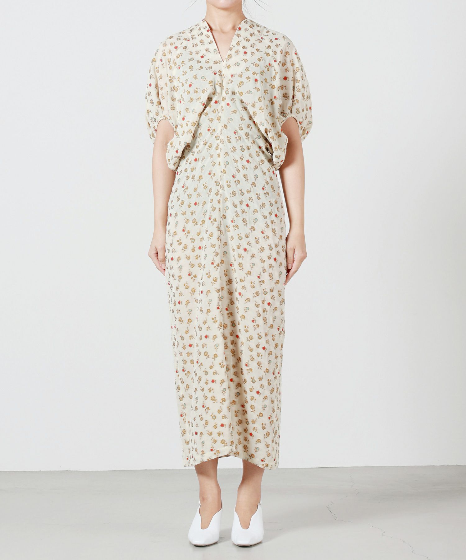 Mame Kurogouchi(マメ クロゴウチ)】 Floral Jacquard Volume Sleeves 