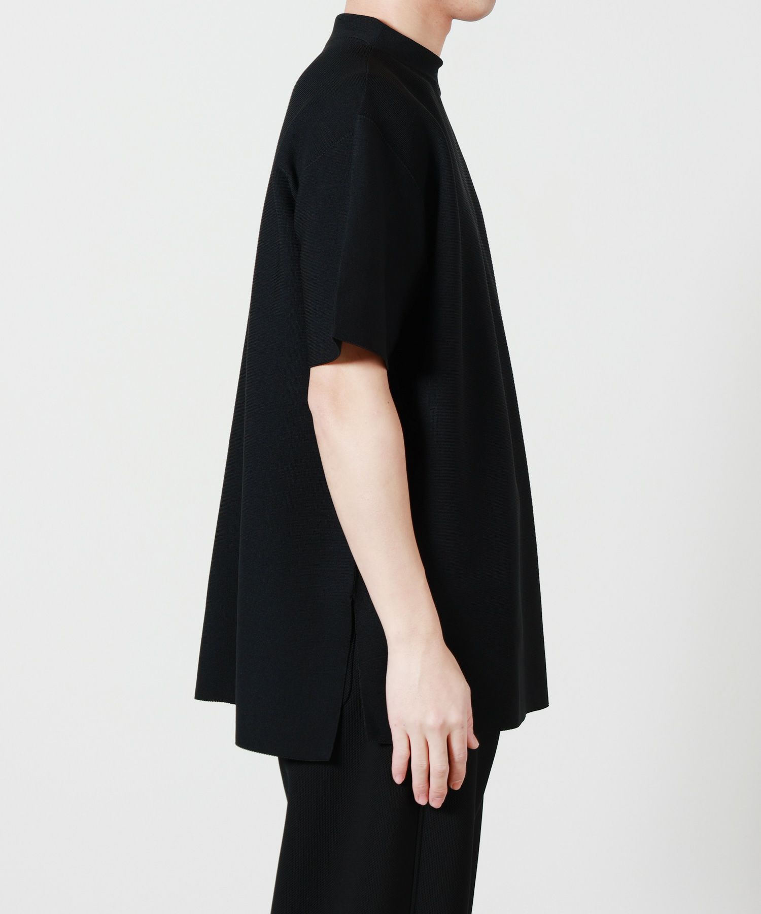 CFCL(シーエフシーエル)】 GARTER MOCKNECK SHORT SLEEVE TEE SHIRT