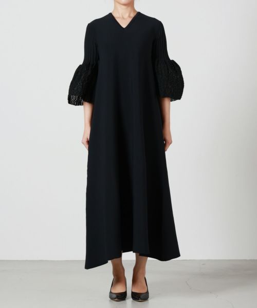 CFCL(シーエフシーエル)】 POTTERY ORNAMENT SHORT BELL SLEEVE